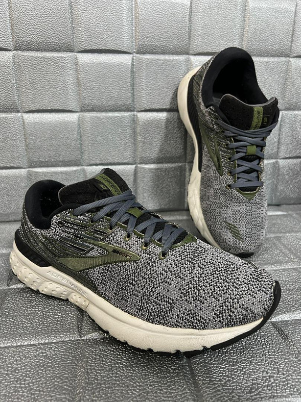 کتونی اورجینال بروکس آدرنالین size:42.5
