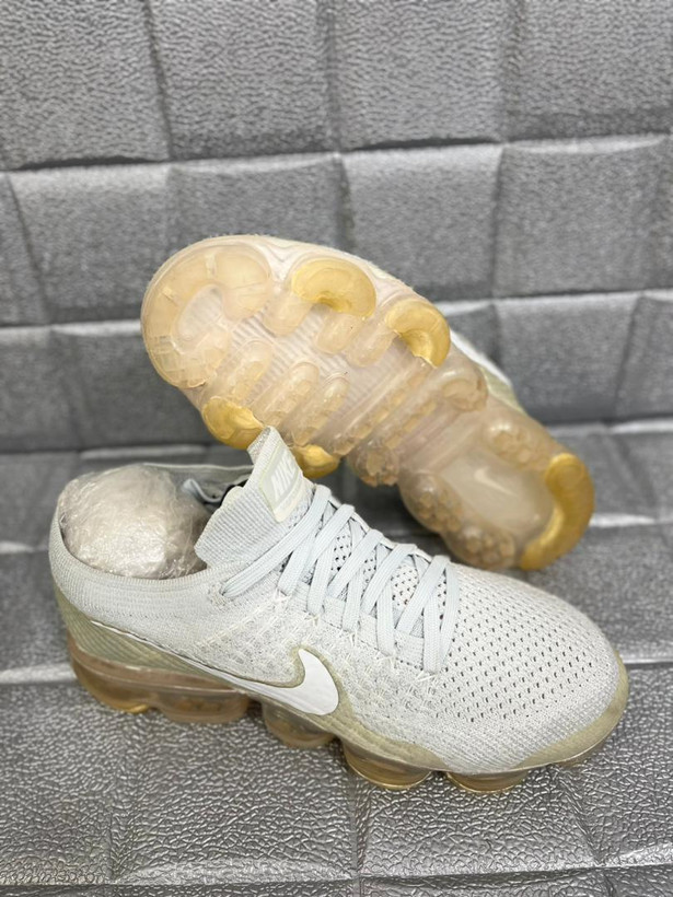 کتونی اورجینال نایک ایر واپورمکس size:36