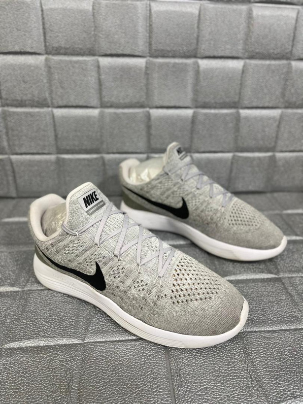 کتونی اورجینال نایک فلای size:43
