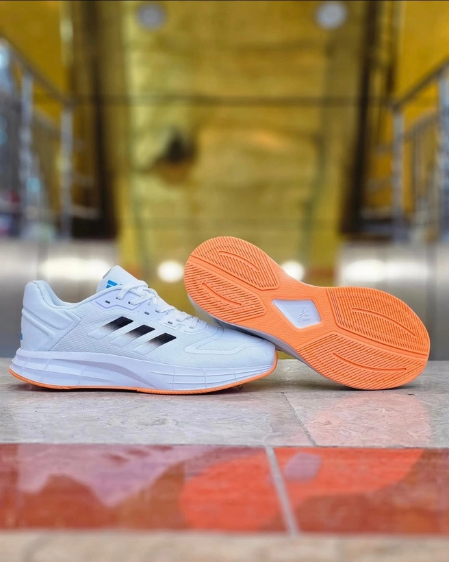 ادیداس سفید خط مشکی