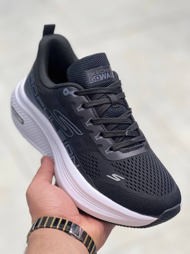 کتونی اسکیچرز سایز ۴۰ تا ۴۵ تنوع در ۴ رنگ جذاب وارداتی ویتنام .skechers max cushioning terminus sneaker