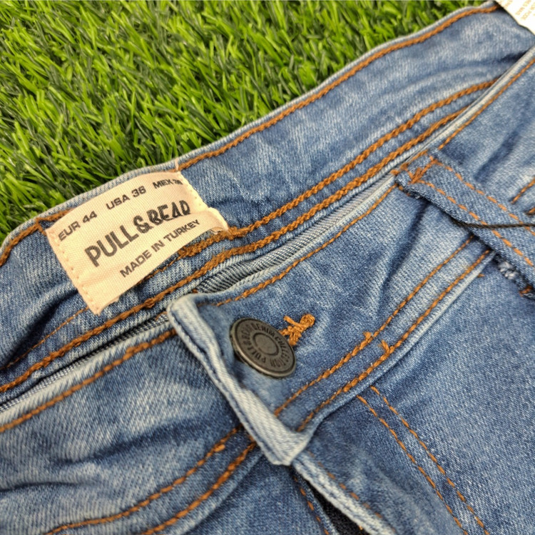 شلوار لی اورجینال اسلیم فیت برند پول اند بیر pull & bear در ۳ رنگ سایز بندی ۴۰ تا ۵۰ پارچه کش ترک