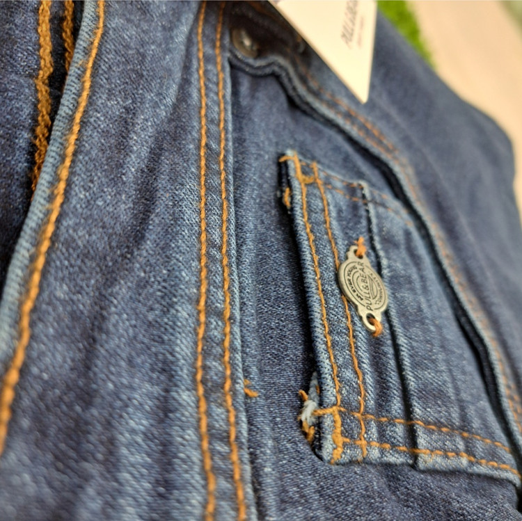 شلوار لی اورجینال اسلیم فیت برند پول اند بیر pull & bear در ۳ رنگ سایز بندی ۴۰ تا ۵۰ پارچه کش ترک