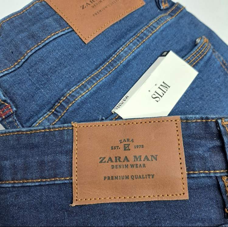 شلوار لی اورجینال برند zara در دو رنگ آبی تیره و آبی میانه