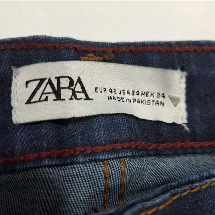 شلوار لی اورجینال برند zara در دو رنگ آبی تیره و آبی میانه