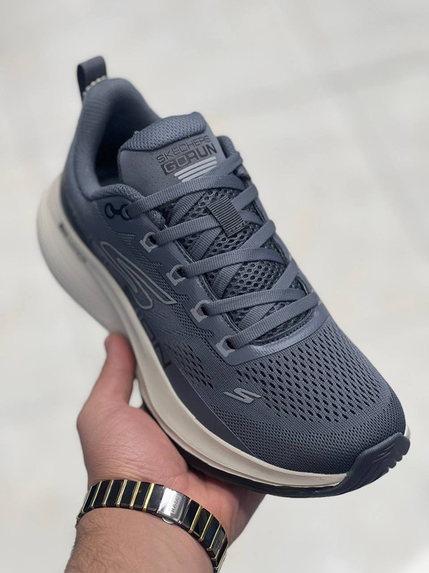 کتونی اسکیچرز سایز ۴۰ تا ۴۵ تنوع در ۴ رنگ جذاب وارداتی ویتنام .skechers max cushioning terminus sneaker