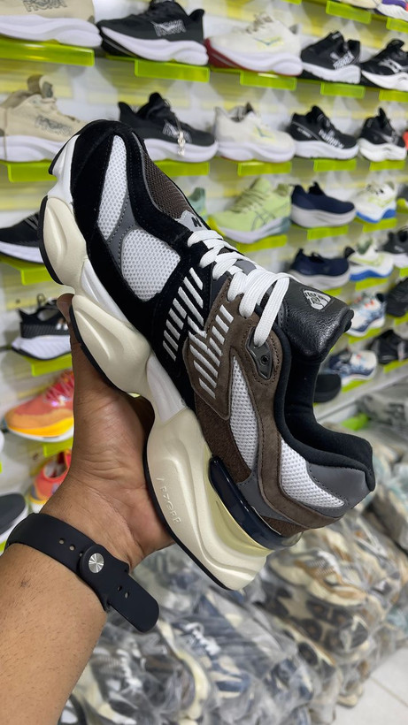 کتونی نیوبالانس ۹۰۶۰ تولید ویتنام | سایز 40 الی 45 | وارداتی ویتنام | Newbalance 9060