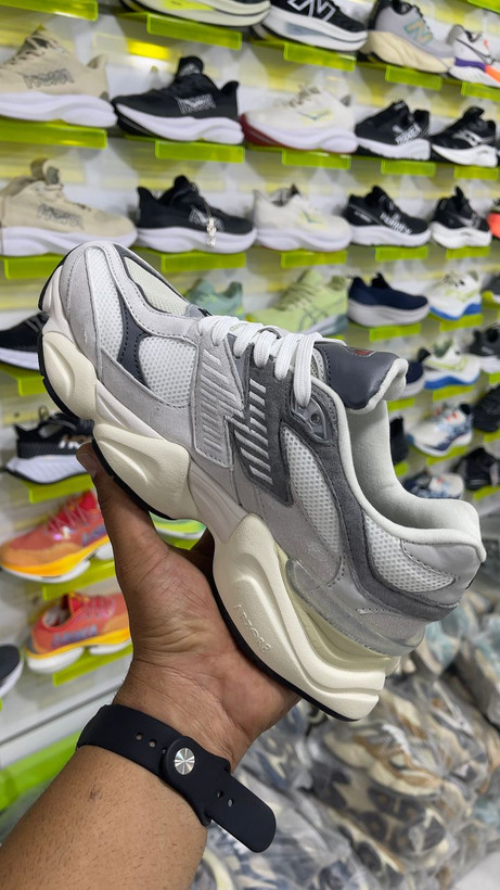 کتونی نیوبالانس ۹۰۶۰ تولید ویتنام | سایز 40 الی 45 | وارداتی ویتنام | Newbalance 9060