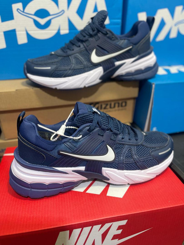 | کتونی ویتنامی نایک کشلون | وارداتی ویتنام | باجعبه Nike V2k Run سایز بندی کامل 40 تا 45 در ۲۴ رنگ شیک