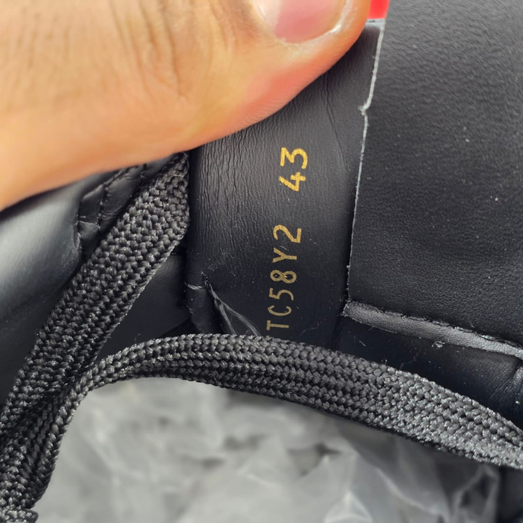 کتونی کلاسیک لویی ویتون / Louis Vuitton / LV