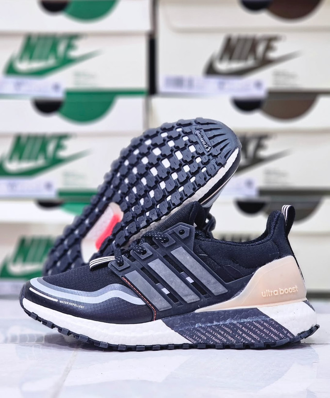 کتونی آدیداس اولترا بوست / سایز ۳۶ ۳۷ ۳۸ ۳۹ ۴۰ / اصل ویتنام / Adidas ultraboost All Terrain vietnam