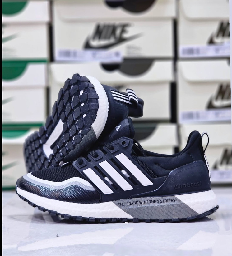 کتونی آدیداس اولترا بوست / سایز ۳۶ ۳۷ ۳۸ ۳۹ ۴۰ / اصل ویتنام / Adidas ultraboost All Terrain vietnam
