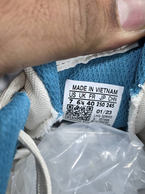 ادیداس تورشن سوپر / کیفیت مستر اصل ویتنام / Adidas torsion super / سایز ۴۰ ۴۱ ۴۲ ۴۳ ۴۴ ۴۵