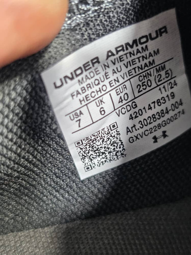 کتونی اندرارمور فانتوم / اصل ویتنام / مناسب ورزش و پیاده روی / under armour hove phantom / سایز ۴۰ ۴۱ ۴۲ ۴۳ ۴۴ ۴۵