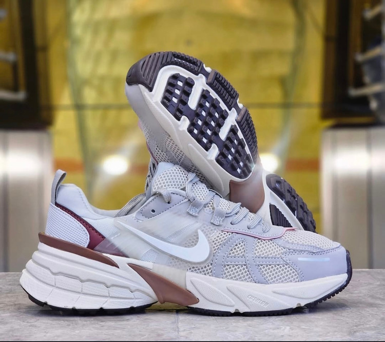 کتونی ویتنامی نایک کشلون | وارداتی ویتنام | باجعبه Nike V2k Run سایز بندی کامل 40 تا 45