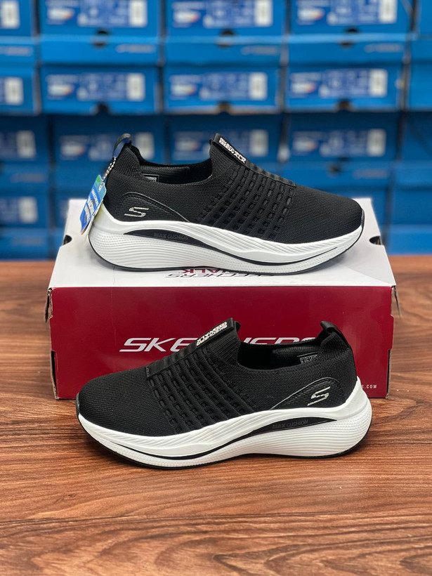 کتونی اسکیچرز gowalk سایزبندی 37 تا 40 بدون بند (slip on)