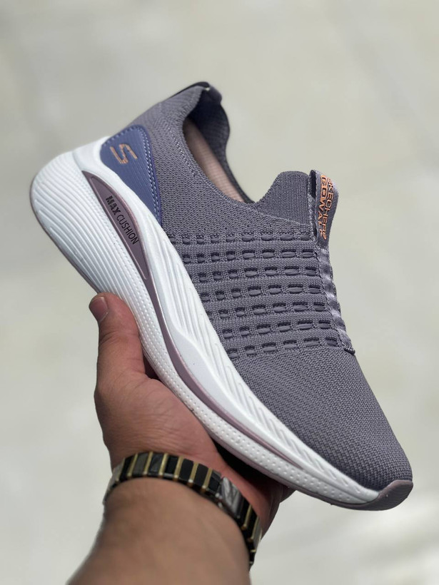 کتونی اسکیچرز gowalk سایزبندی 37 تا 40 بدون بند (slip on)