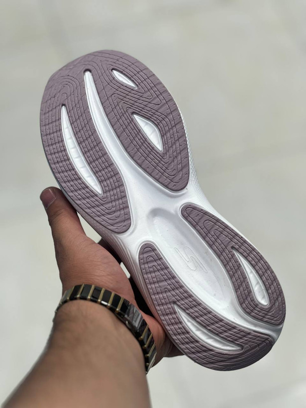 کتونی اسکیچرز gowalk سایزبندی 37 تا 40 بدون بند (slip on)