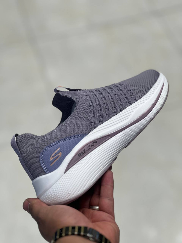 کتونی اسکیچرز gowalk سایزبندی 37 تا 40 بدون بند (slip on)