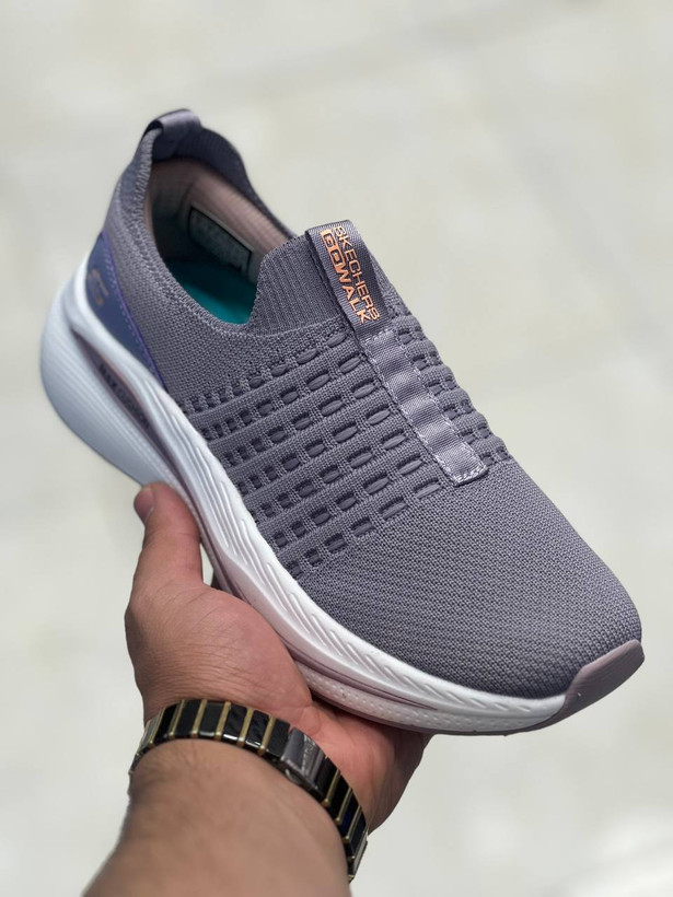کتونی اسکیچرز gowalk سایزبندی 37 تا 40 بدون بند (slip on)