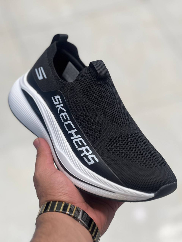 کتونی اسکیچرز ویتنامی مستر gowalk سایزبندی 40تا45 بدون بند (slip on)