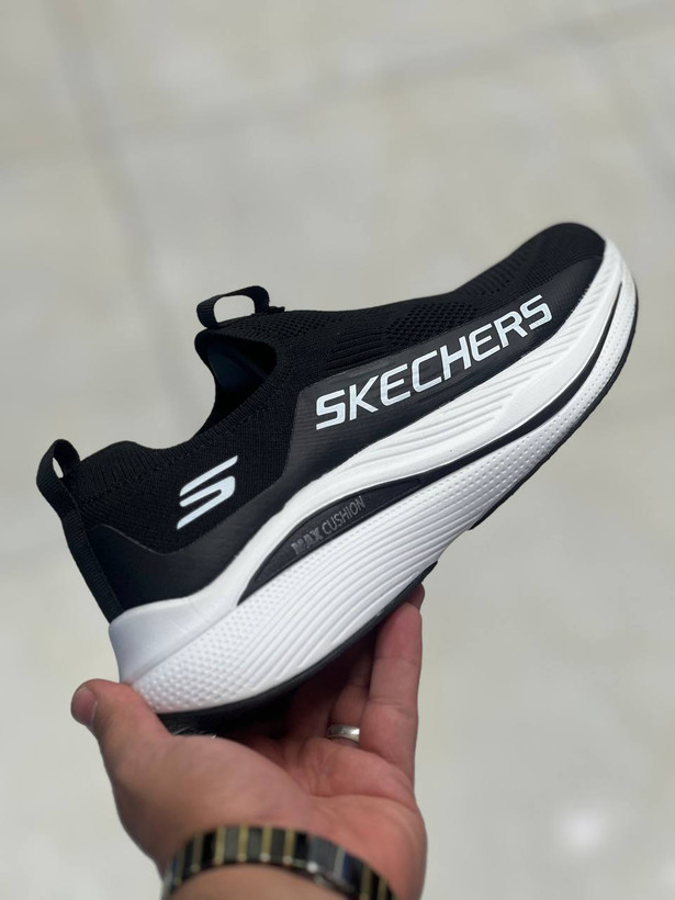 کتونی اسکیچرز ویتنامی مستر gowalk سایزبندی 37تا 45 بدون بند (slip on)