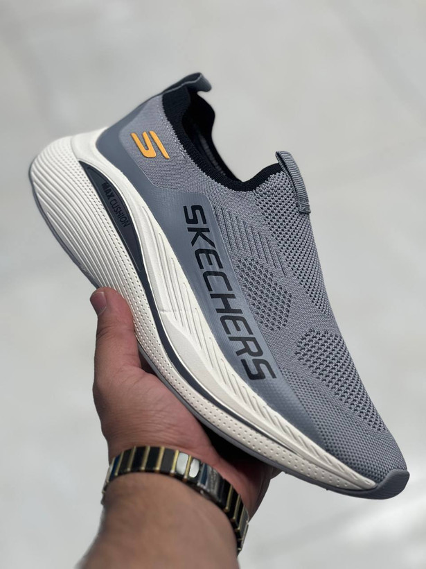 کتونی اسکیچرز ویتنامی مستر gowalk سایزبندی 40تا 45 بدون بند (slip on)