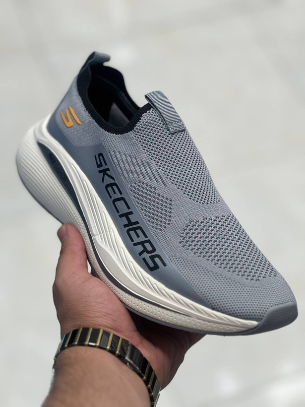 کتونی اسکیچرز ویتنامی مستر gowalk سایزبندی 40تا 45 بدون بند (slip on)
