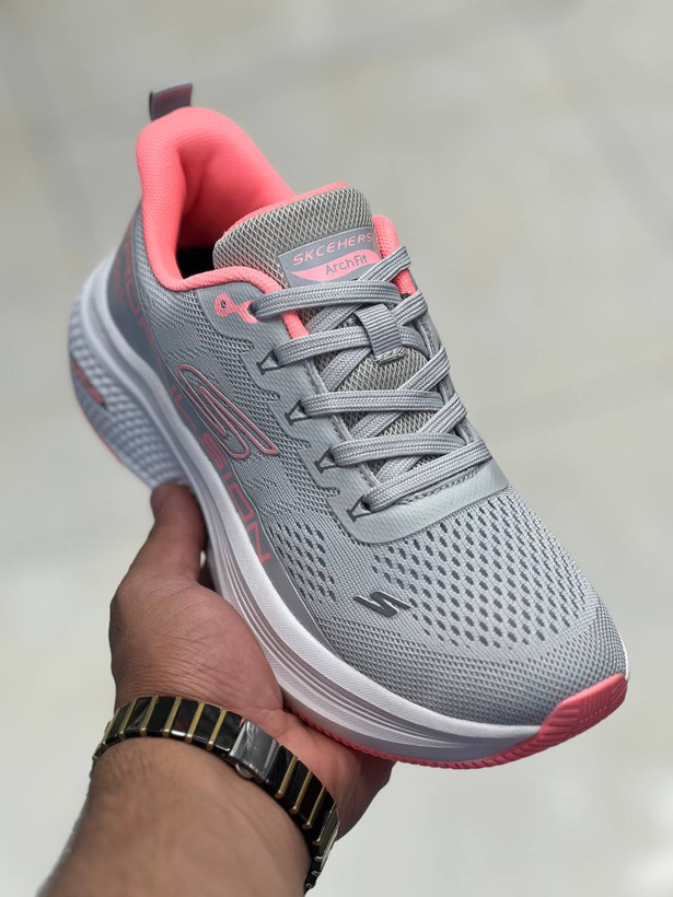 کتونی اسکیچرز سایز 37 تا40 تنوع در 3 رنگ جذاب وارداتی ویتنام .skechers max cushioning terminus sneaker