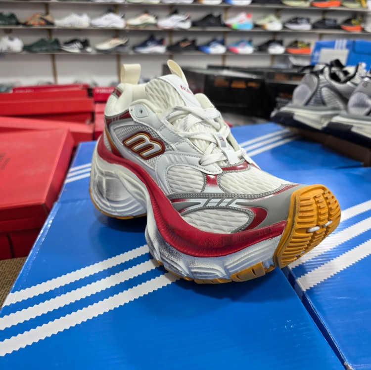کتونی بالنسیاگا ۱۰ ایکس ال اسنیکر / balenciaga 10 xl sneaker