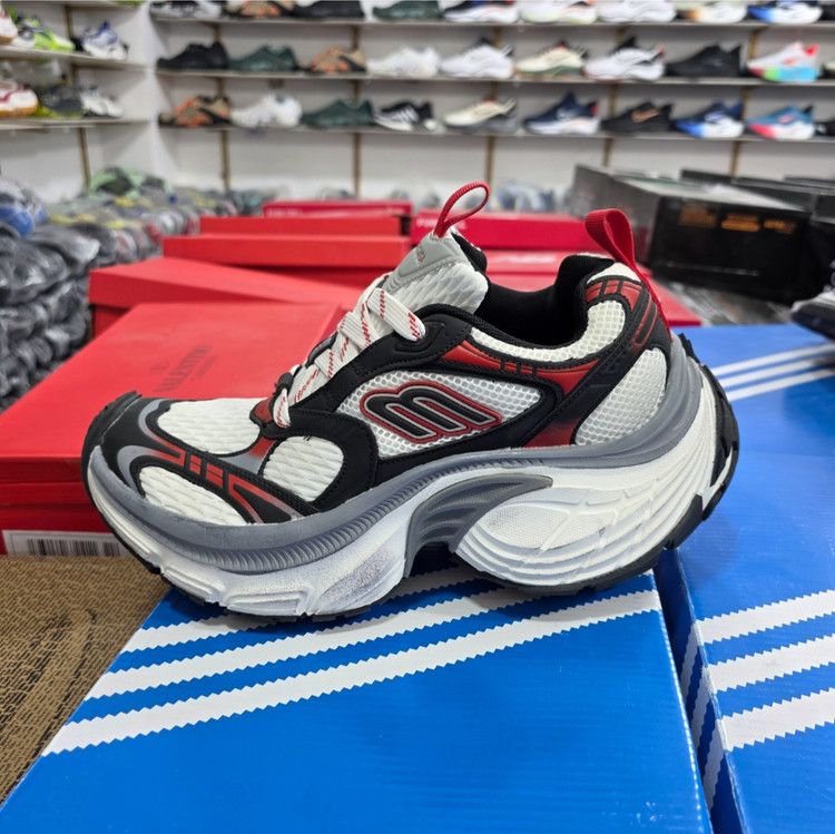 کتونی بالنسیاگا ۱۰ ایکس ال اسنیکر / balenciaga 10 xl sneaker