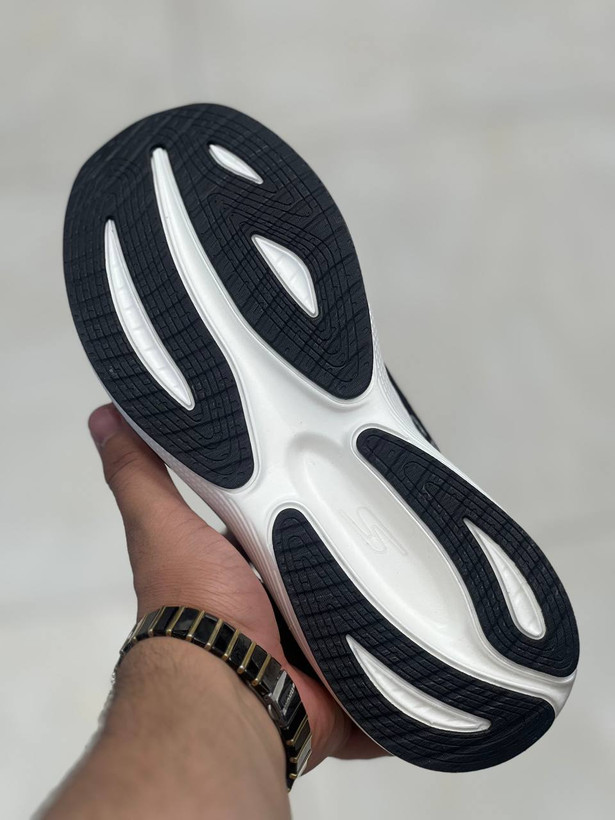 کتونی اسکیچرز سایز 40تا45 تنوع در 4 رنگ جذاب وارداتی ویتنام .skechers max cushioning