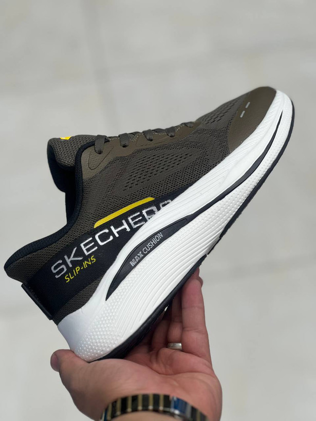 کتونی اسکیچرز سایز 40تا45 تنوع در 4 رنگ جذاب وارداتی ویتنام .skechers max cushioning