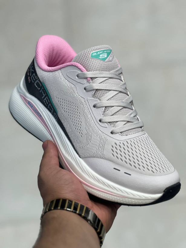 کتونی اسکیچرز سایز 37تا40 تنوع در 4 رنگ جذاب وارداتی ویتنام .skechers max cushioning