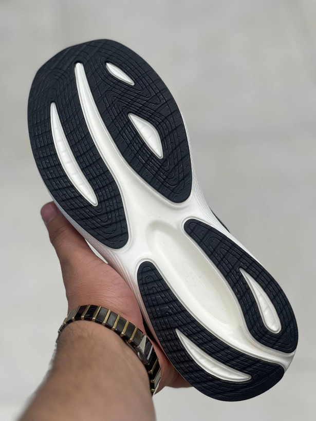 کتونی اسکیچرز سایز 37تا40 تنوع در 4 رنگ جذاب وارداتی ویتنام .skechers max cushioning