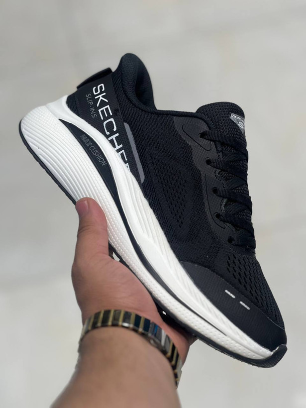 کتونی اسکیچرز سایز 37تا40 تنوع در 4 رنگ جذاب وارداتی ویتنام .skechers max cushioning