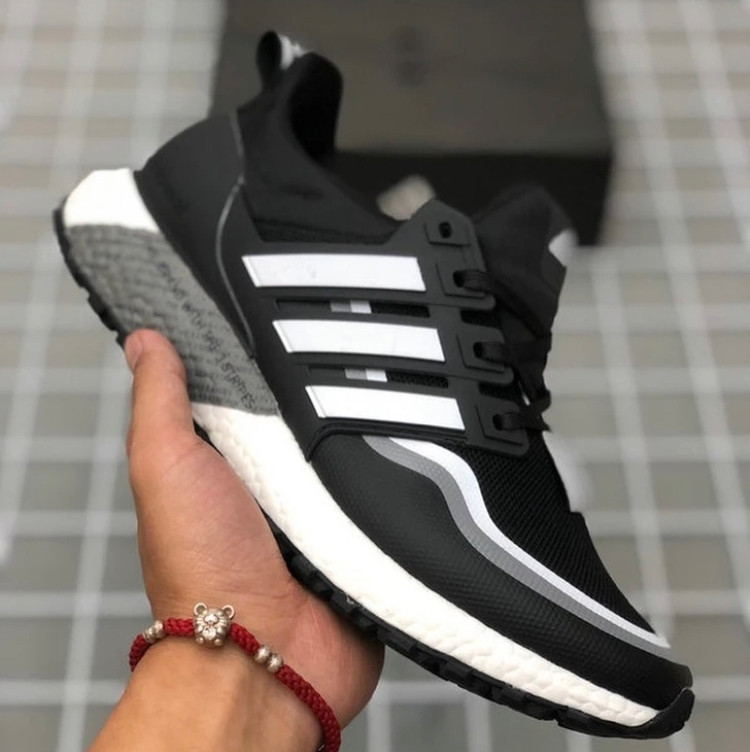 کتونی آدیداس اولترا بوست / سایز ۳۶ ۳۷ ۳۸ ۳۹ ۴۰ / اصل ویتنام / Adidas ultraboost All Terrain vietnam