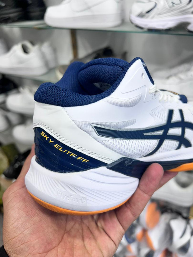 کفش والیبالی و تنیسی آسیکس مدل sky elit ff asics