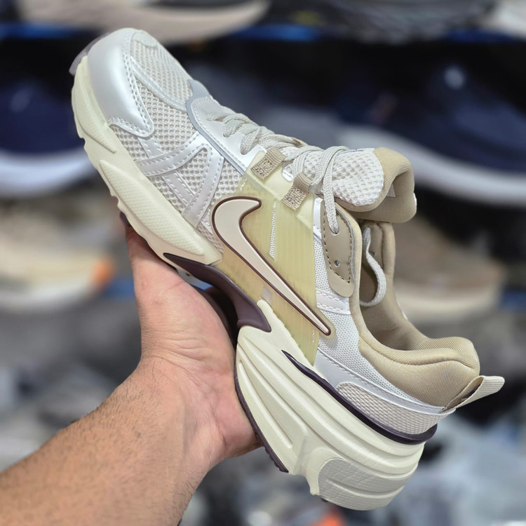 کتونی ویتنامی نایک کشلون | وارداتی ویتنام | باجعبه Nike V2k Run سایز بندی کامل 40 تا 45