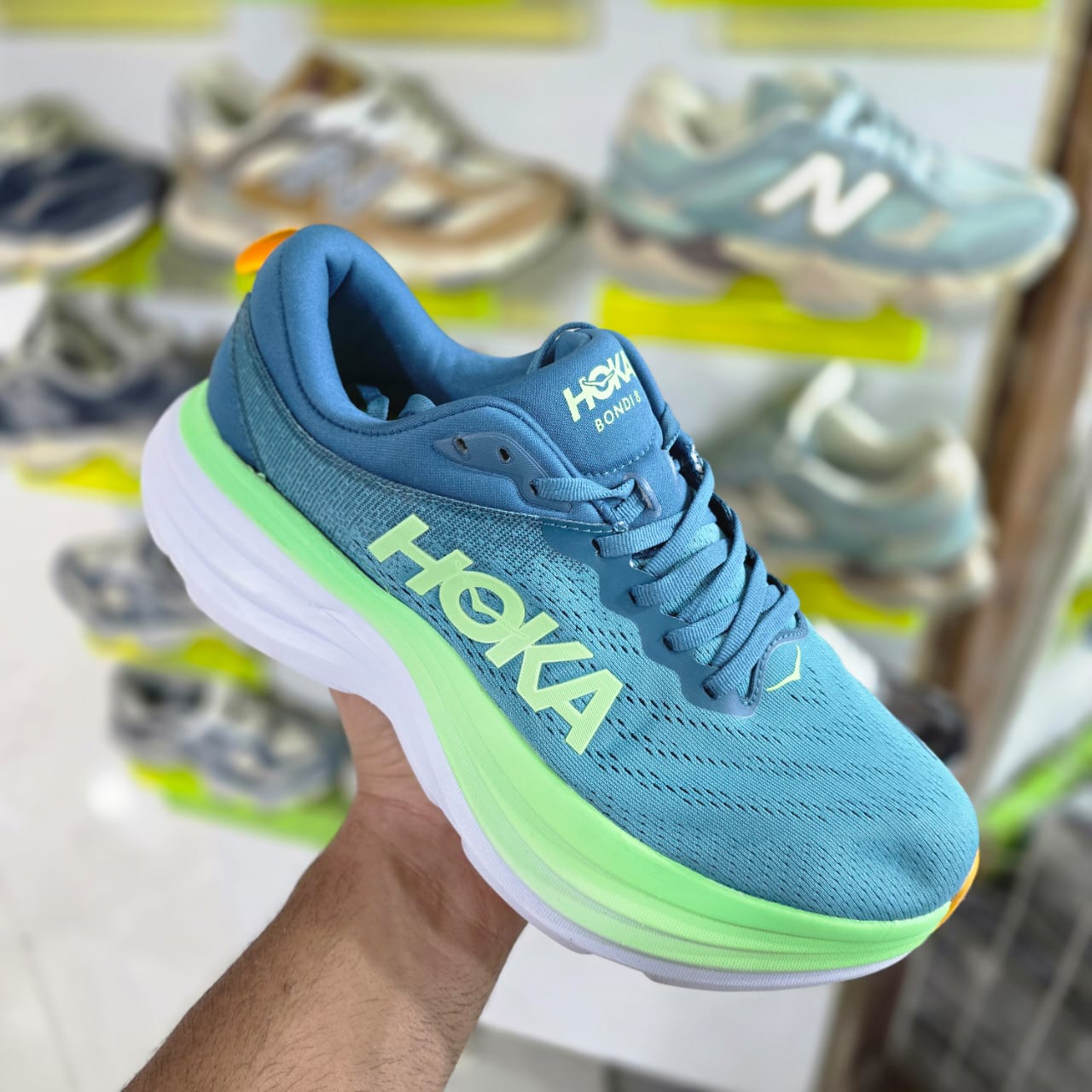 کفش هوکا باندی ۸ / اصل ویتنام / کیفیت مستر کوالیتی / hoka bondi 8 در 6 رنگ