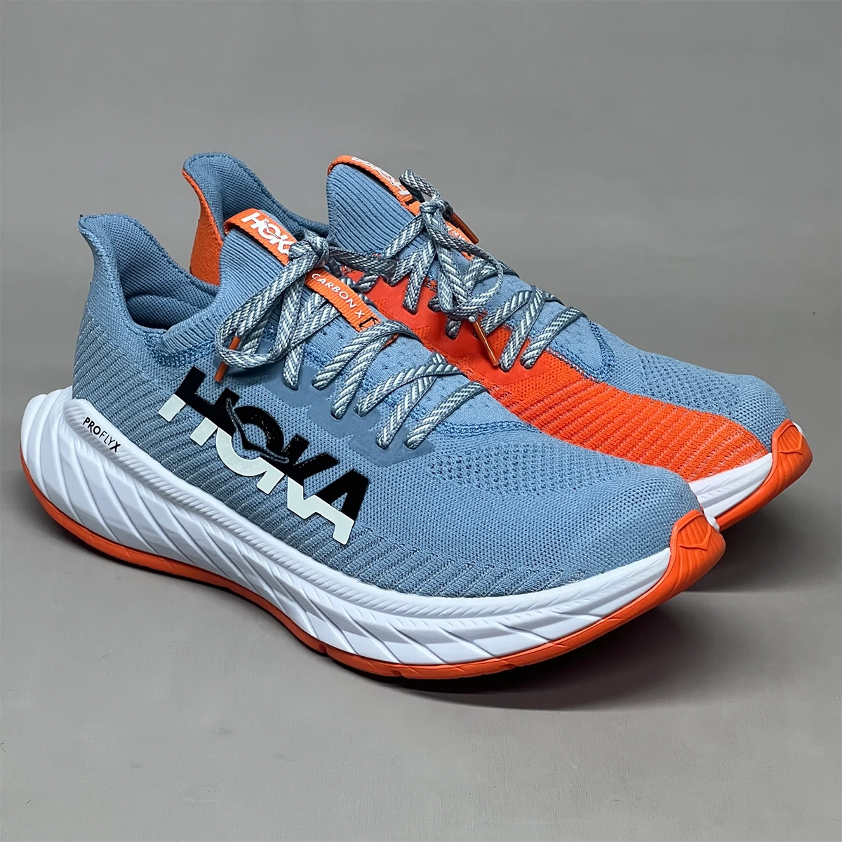 کتونی ویتنامی هوکا کربن ایکس۳ hoka carbon x3 / اصل ویتنام / سایز ۴۲ تا ۴۵