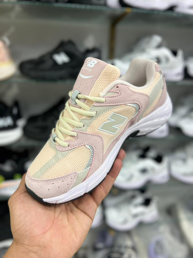 کتونی ویتنامی نیوبالانس ۵۳۰ newbalance 530 / سایز ۳۷ تا ۴۰