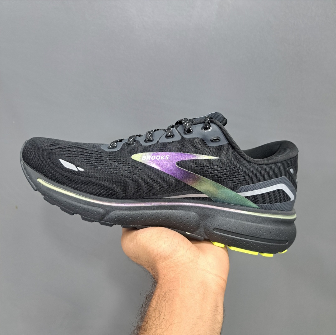 بروکس گاست ۱۵ Brooks ghost 15 / اصل ویتنام / سایز ۴۰ ۴۱ ۴۲ ۴۳ ۴۴ ۴۵