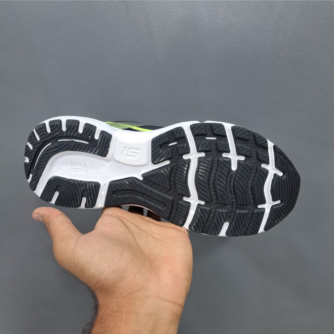 بروکس گاست ۱۵ Brooks ghost 15 / اصل ویتنام / سایز ۴۰ ۴۱ ۴۲ ۴۳ ۴۴ ۴۵