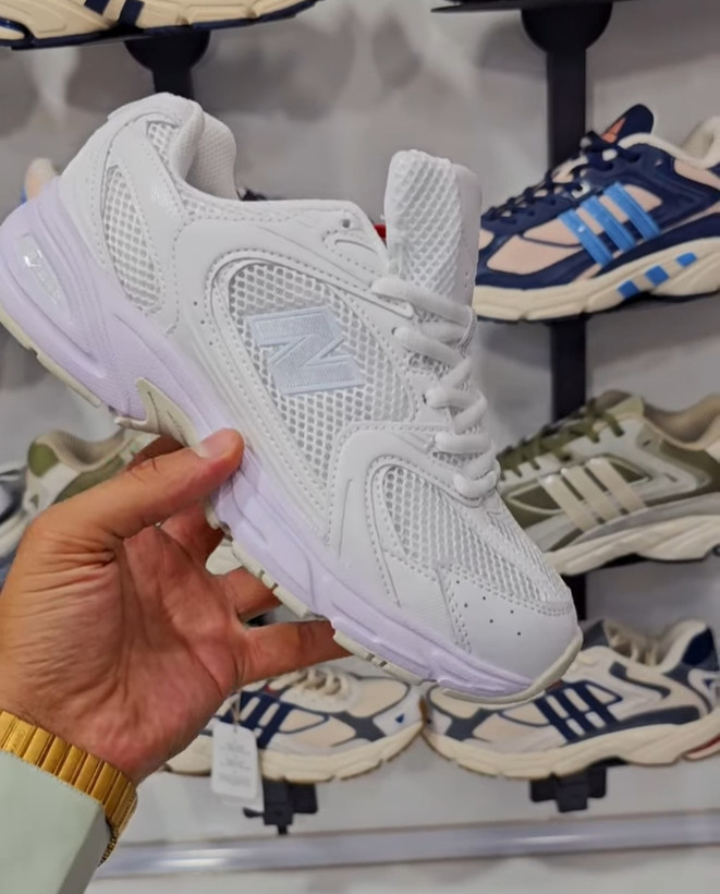 کتونی نیوبالانس 530 / سایز 36 تا45 ست مردانه -زنانه باسایزبندی کامل کیفیت مستر newbalance 530