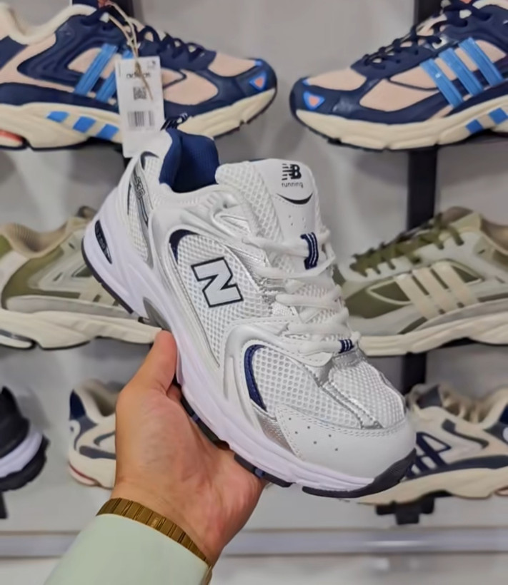 کتونی نیوبالانس 530 / سایز 36 تا45 ست مردانه -زنانه باسایزبندی کامل کیفیت مستر newbalance 530
