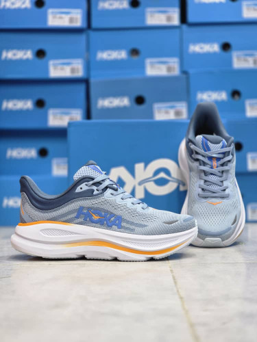 کفش هوکا باندی ۹ ویتنامی