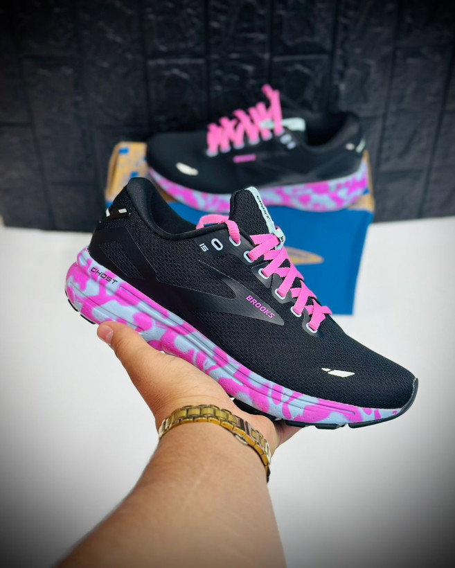 کتونی بروکس زنانه