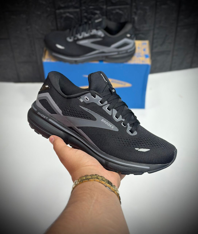 کفش کتونی بروکس ویتنام