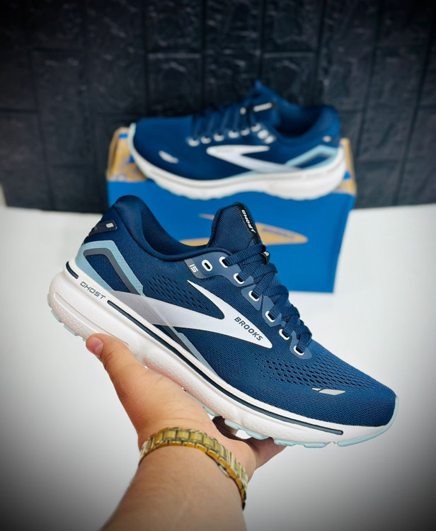 کفش کتونی گاست ۱۵